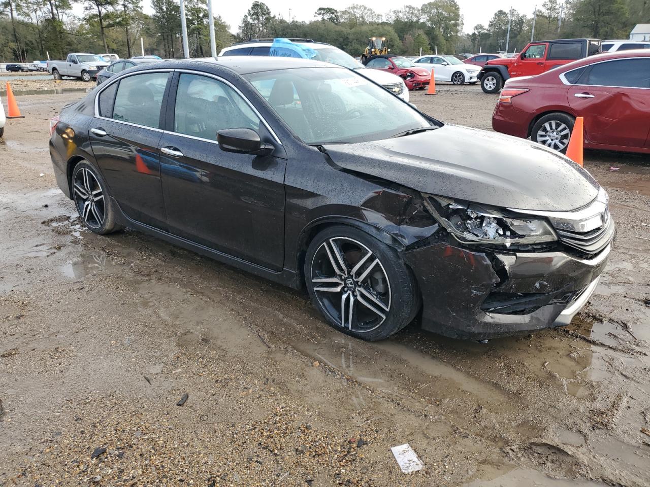 VIN 1HGCR2F55GA217566 2016 HONDA ACCORD no.4