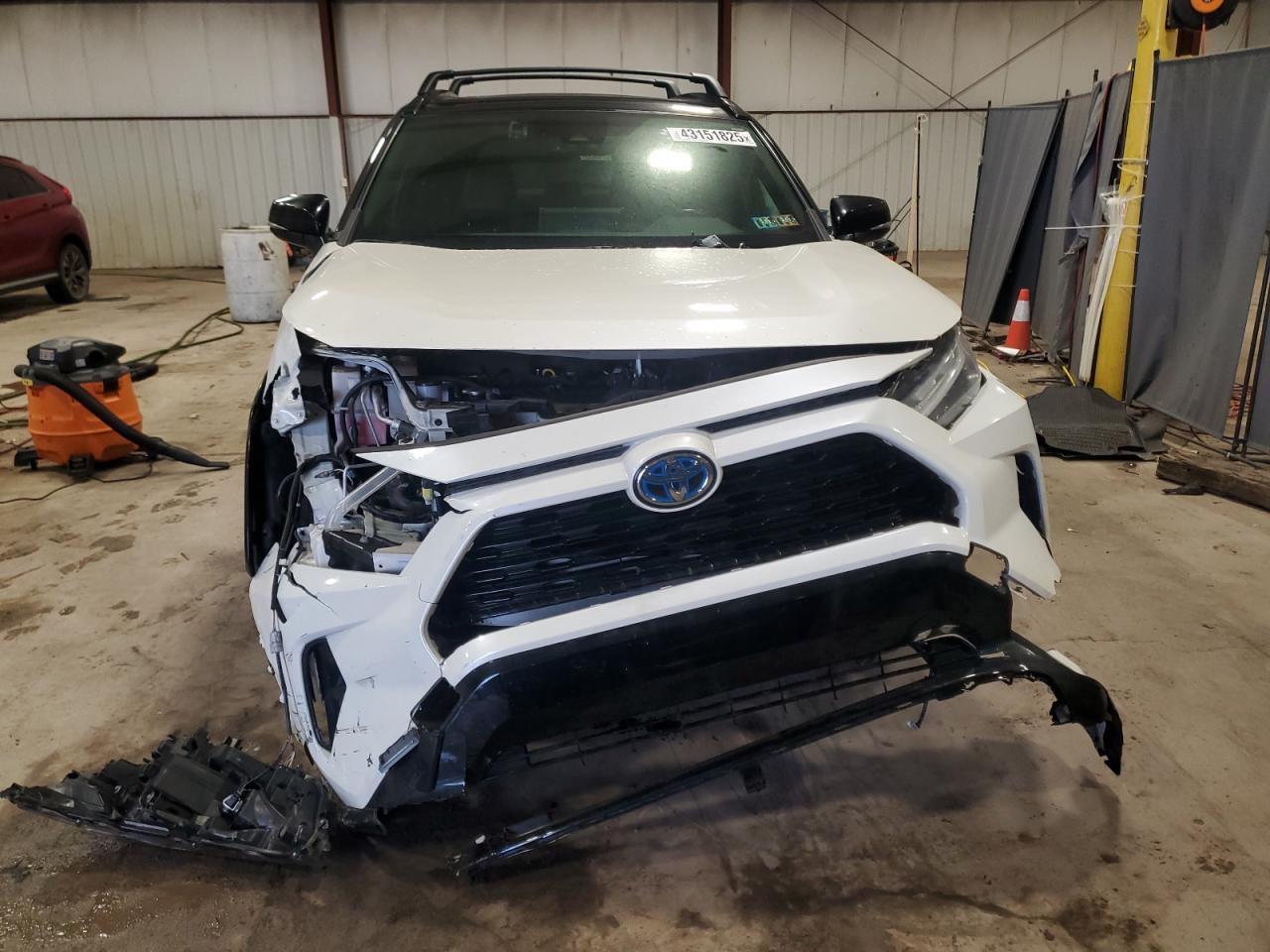 2022 Toyota RAV 4 - Image 5