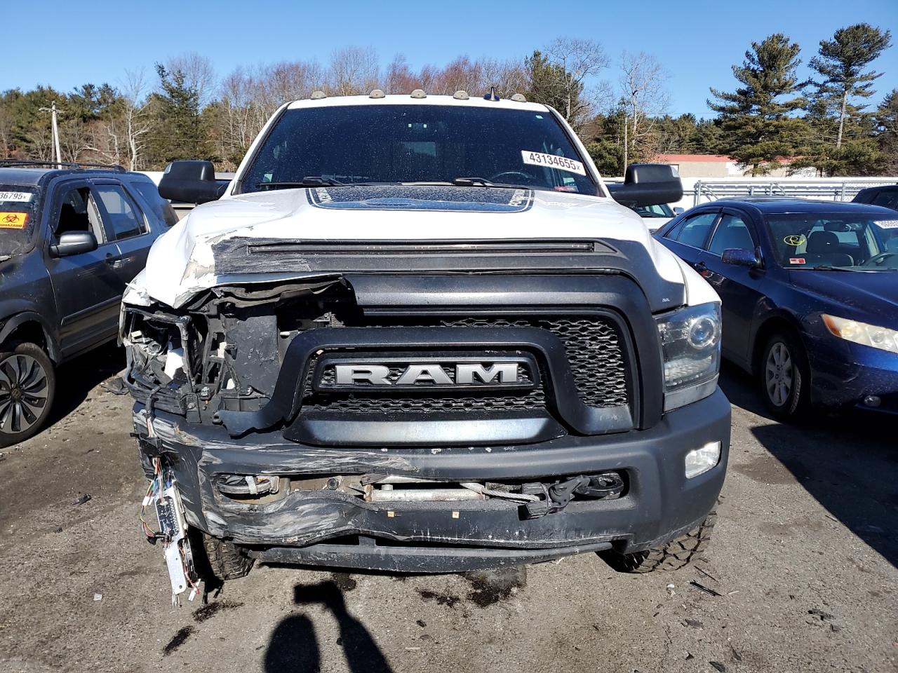 2017 RAM 2500 - Image 5