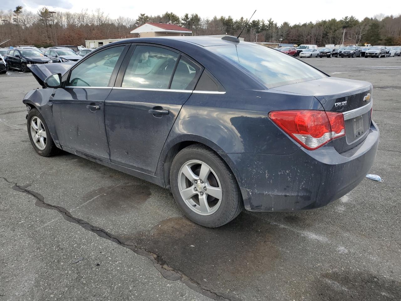 2015 Chevrolet Cruze - Image 2