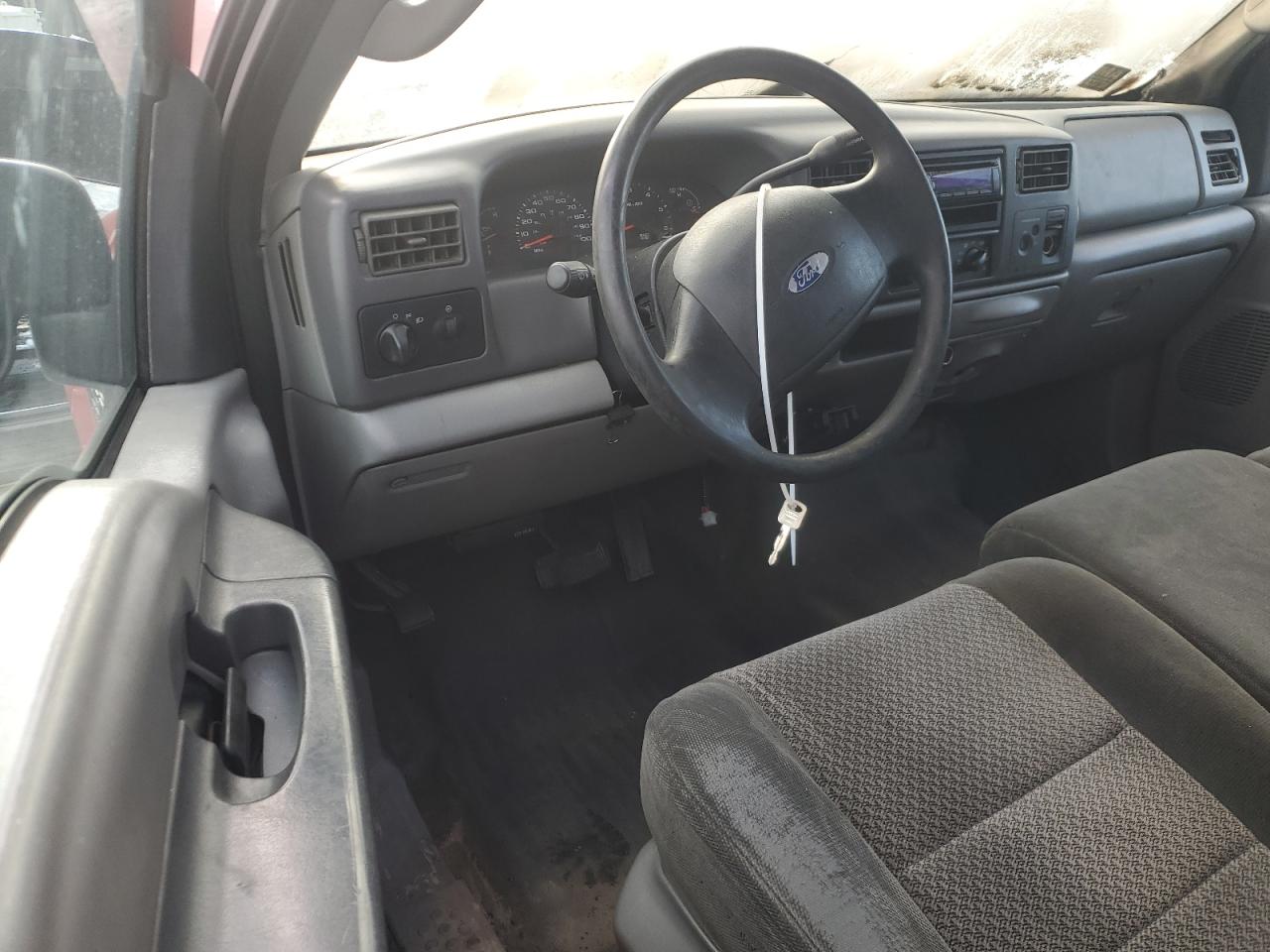 2003 Ford F250 - Image 8