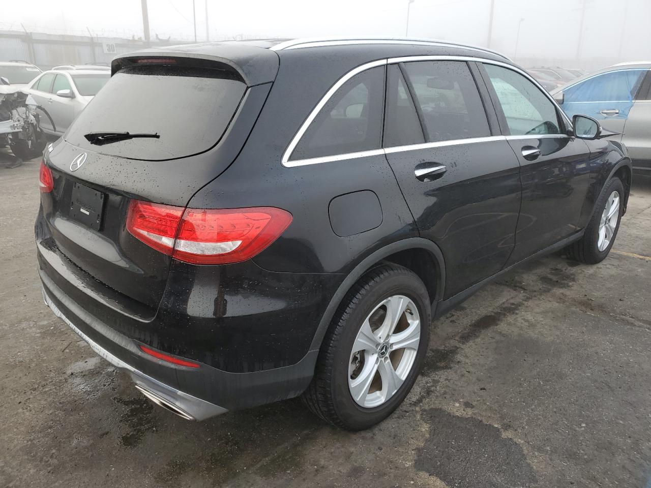 VIN WDC0G4JB9JV083977 2018 MERCEDES-BENZ GLC-CLASS no.3