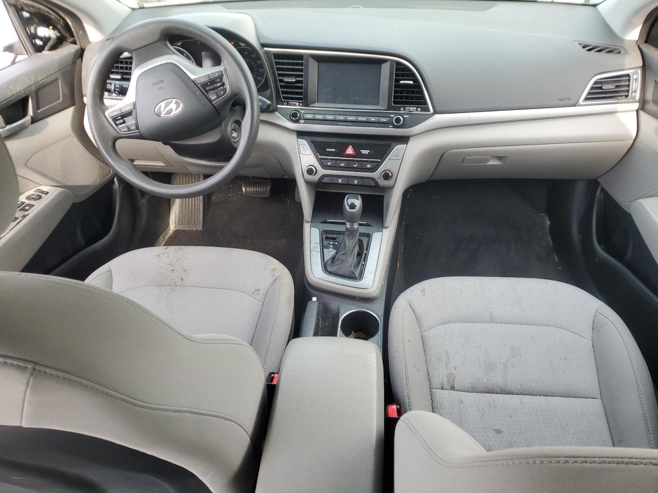 2017 Hyundai Elantra - Image 8