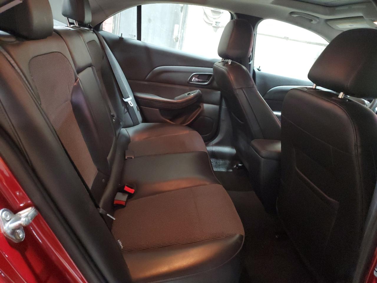 2014 Chevrolet Malibu - Image 10
