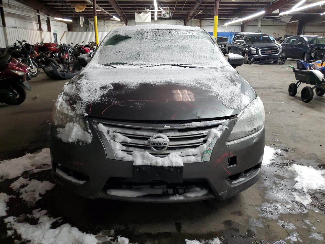 2015 Nissan Sentra - Image 5