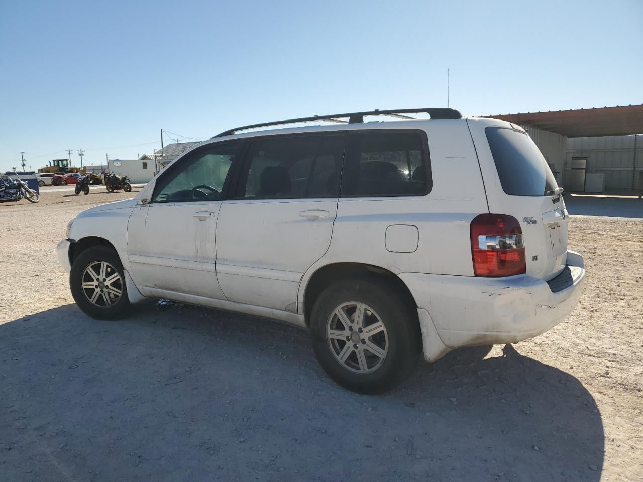 2005 Toyota Highlander - Image 2