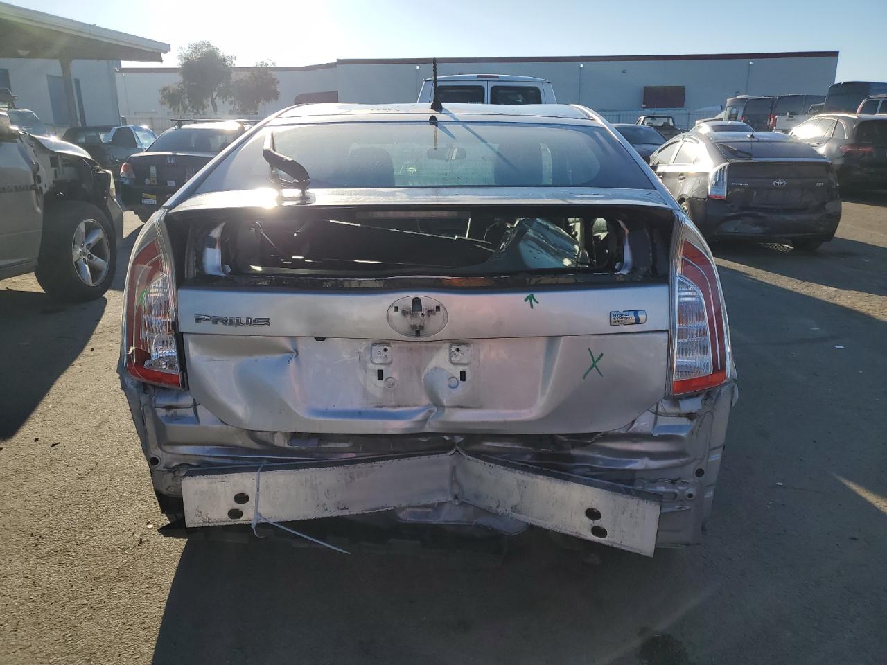 2015 Toyota Prius - Image 6