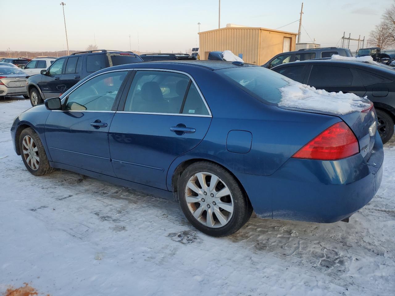 2006 Honda Accord - Image 2