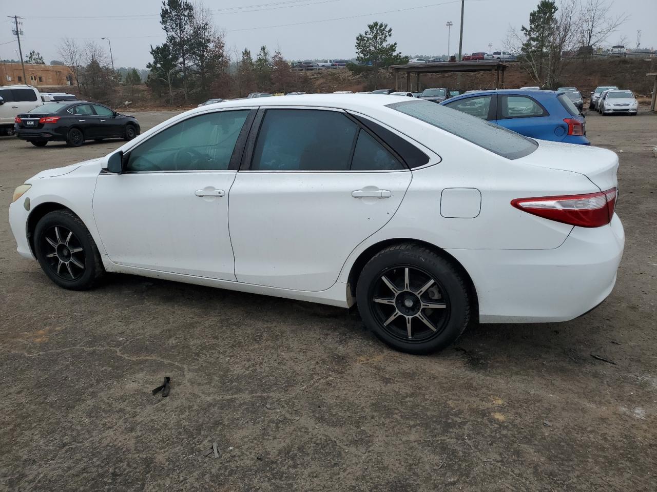 2015 Toyota Camry - Image 2