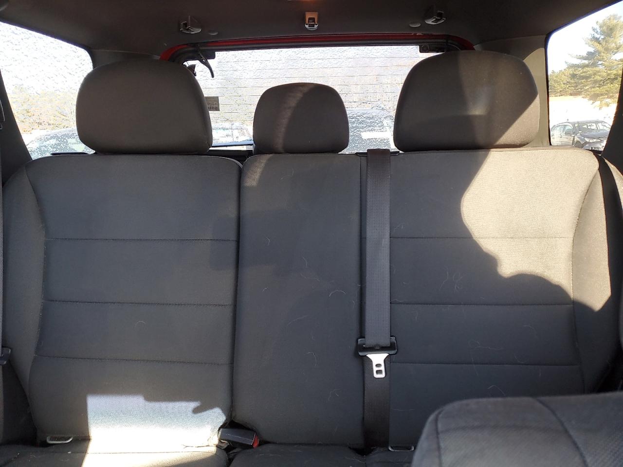 2011 Ford Escape - Image 10