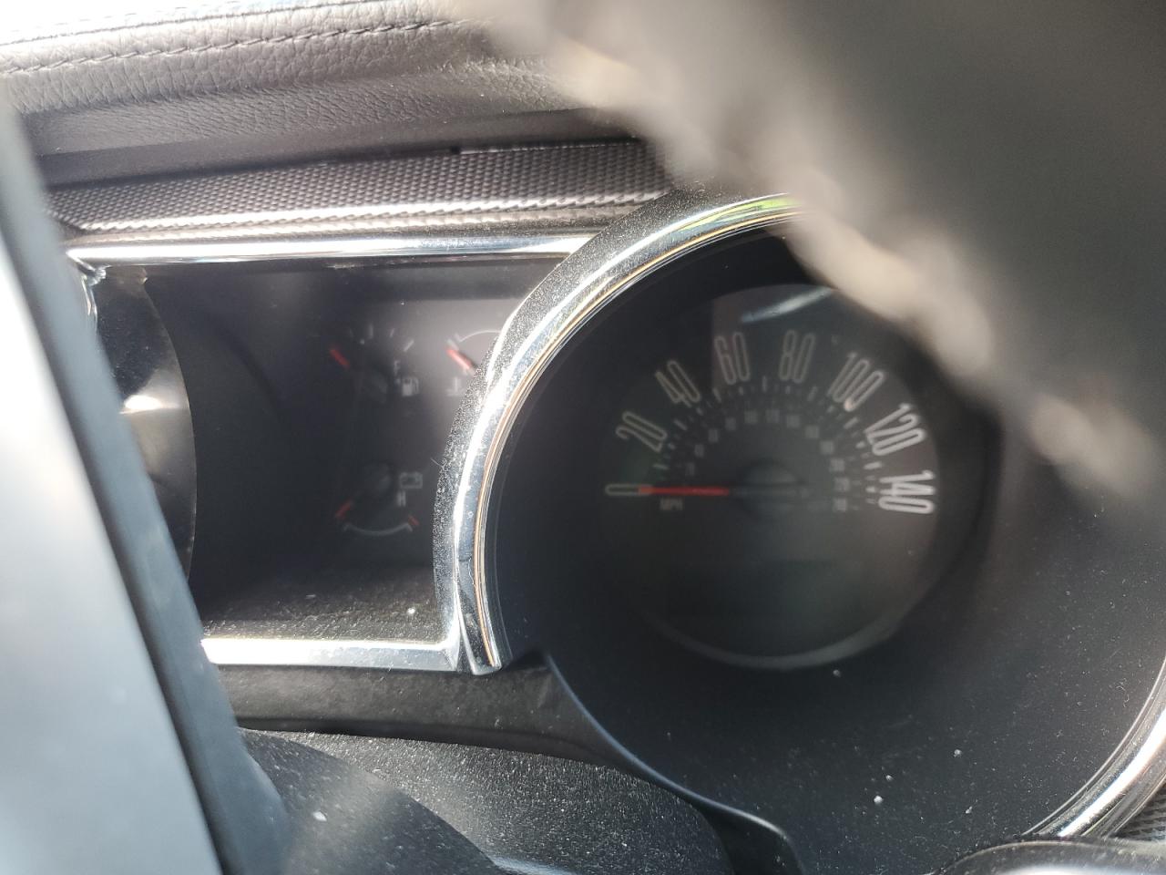 2007 Ford Mustang - Image 9