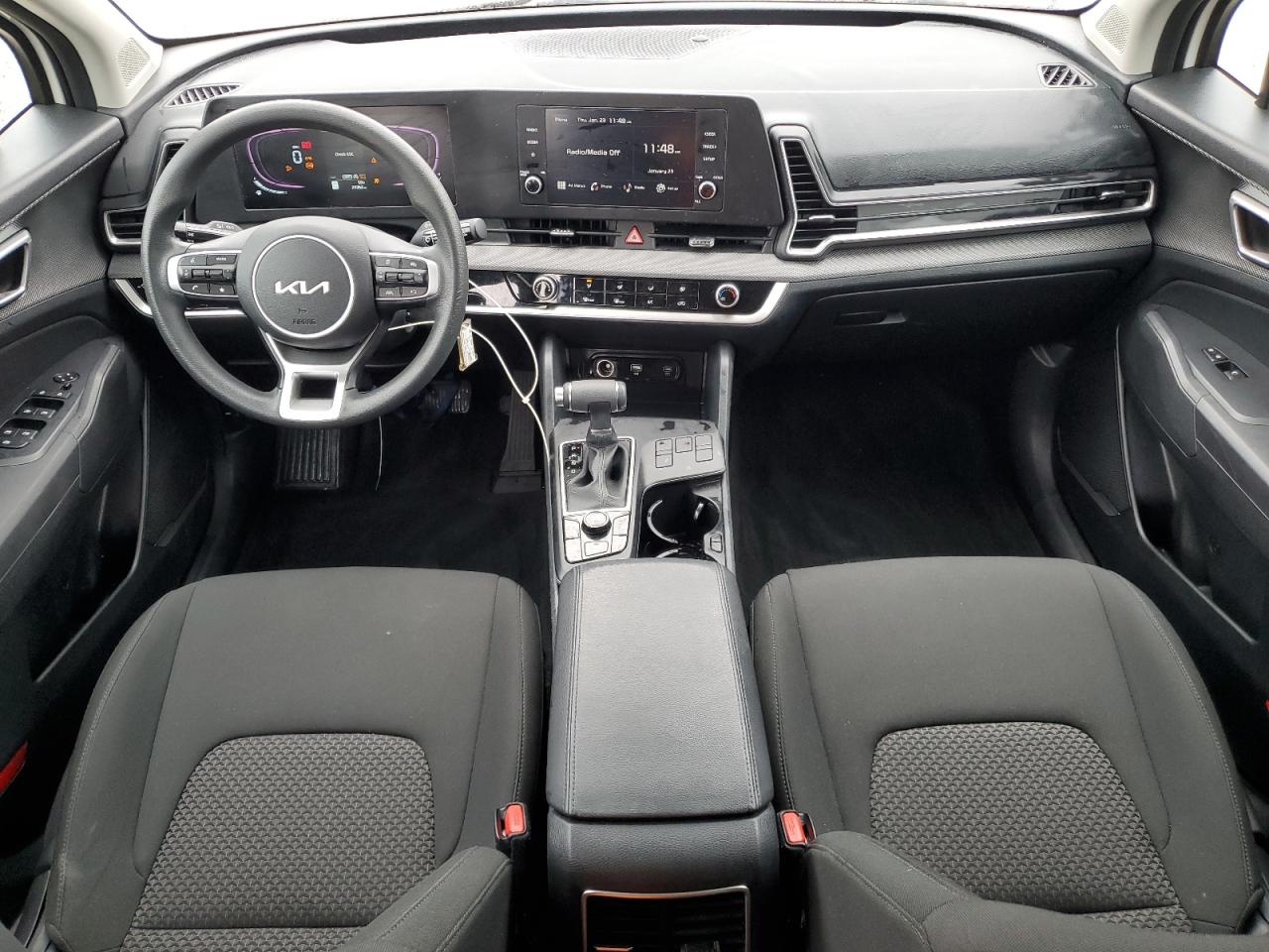 2024 Kia Sportage - Image 8