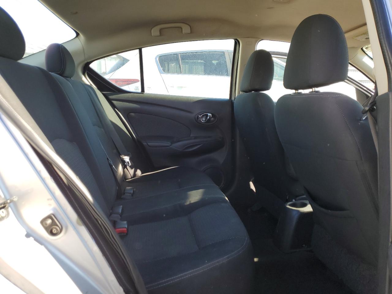 2014 Nissan Versa - Image 10