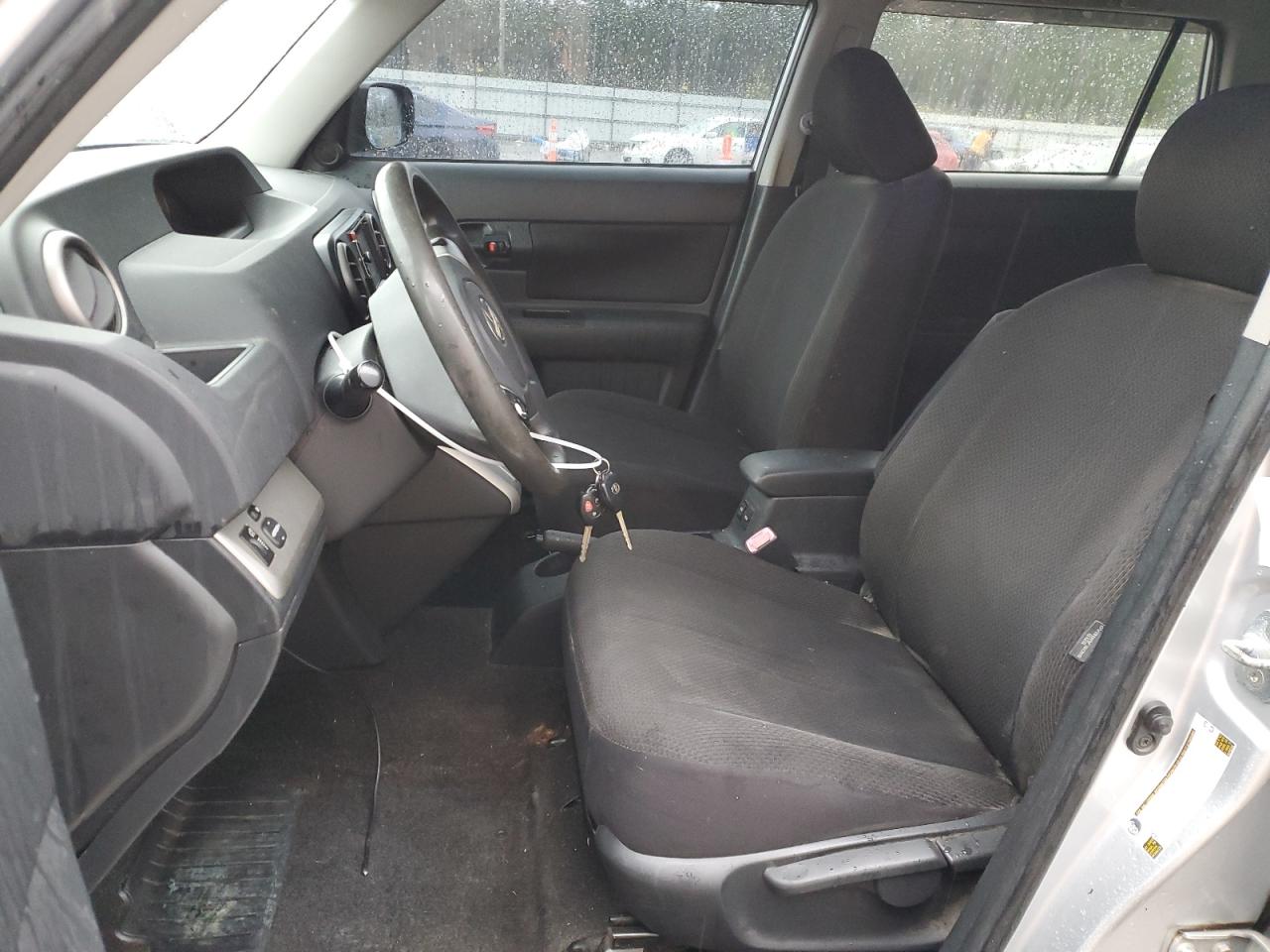 2008 Scion xB - Image 7