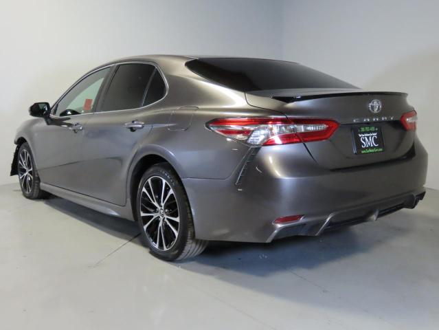  TOYOTA CAMRY 2018 Gray