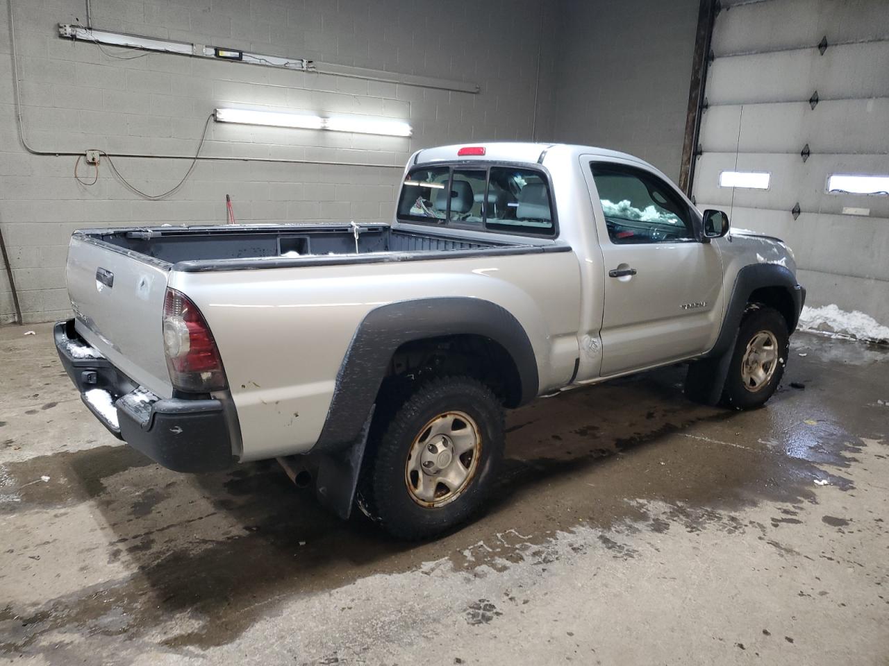 2009 Toyota Tacoma - Image 3