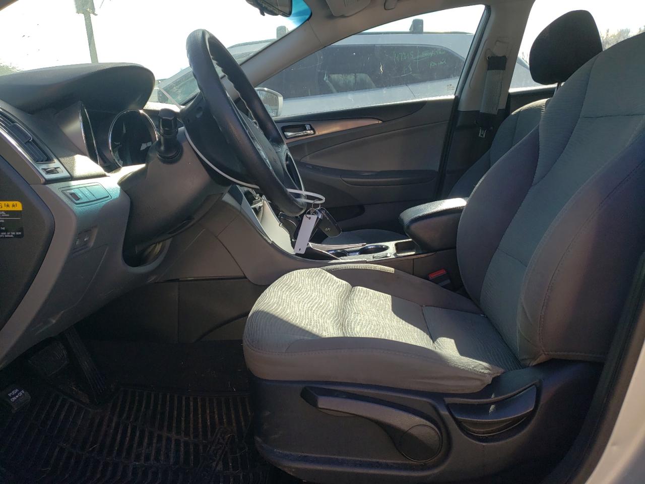2015 Hyundai Sonata - Image 7