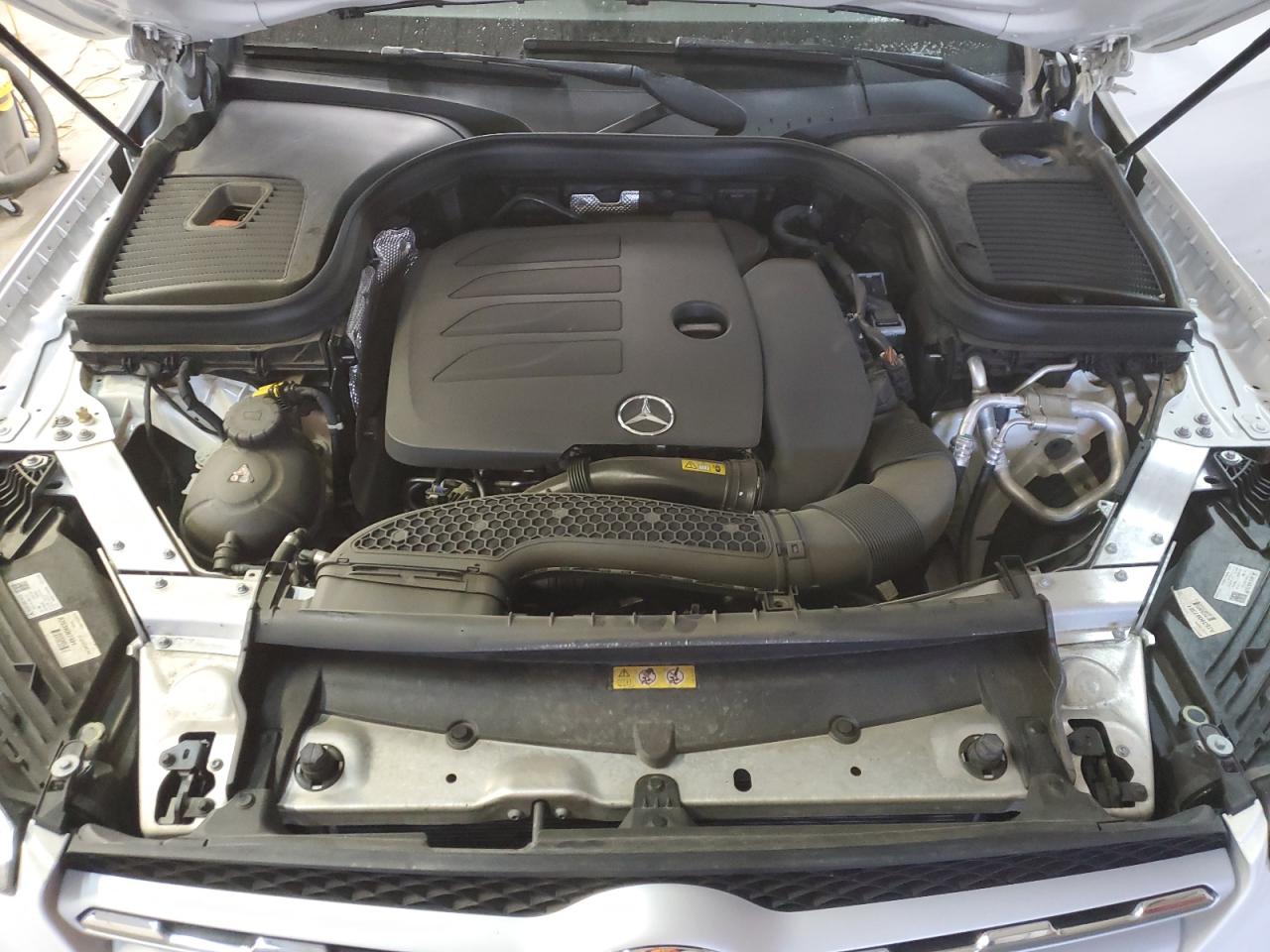 2020 Mercedes-Benz GLC - Image 12