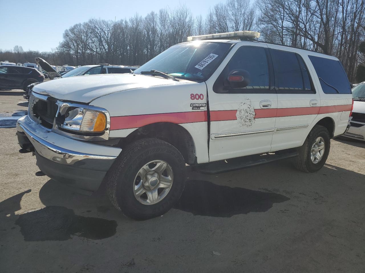 1999 Ford Expedition - Image 1