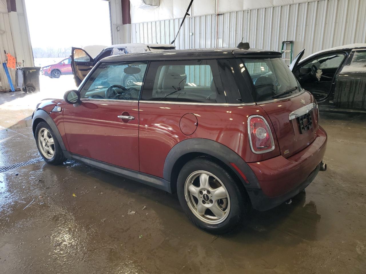 2009 MINI Cooper - Image 2