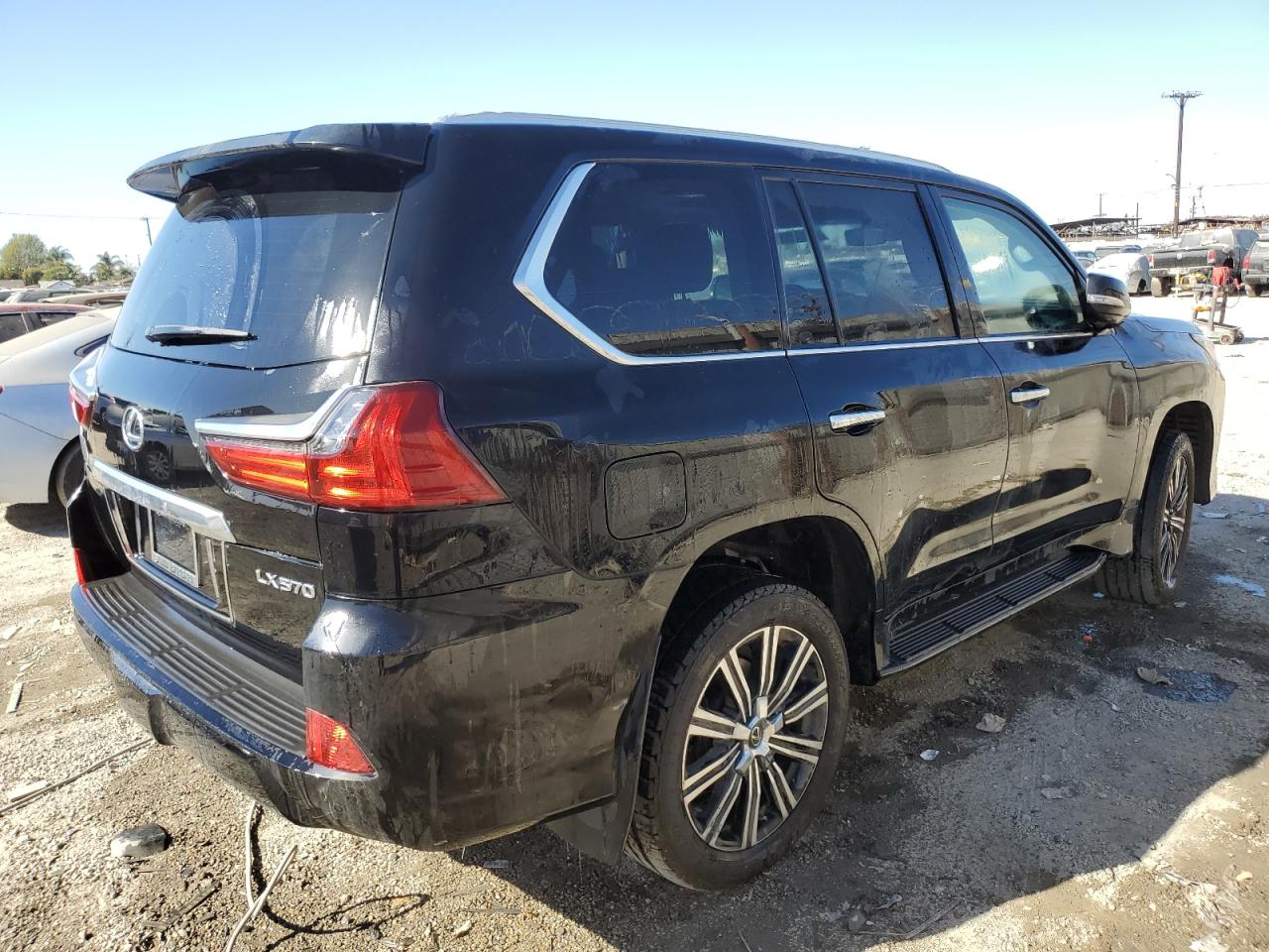 2021 Lexus LX - Image 3