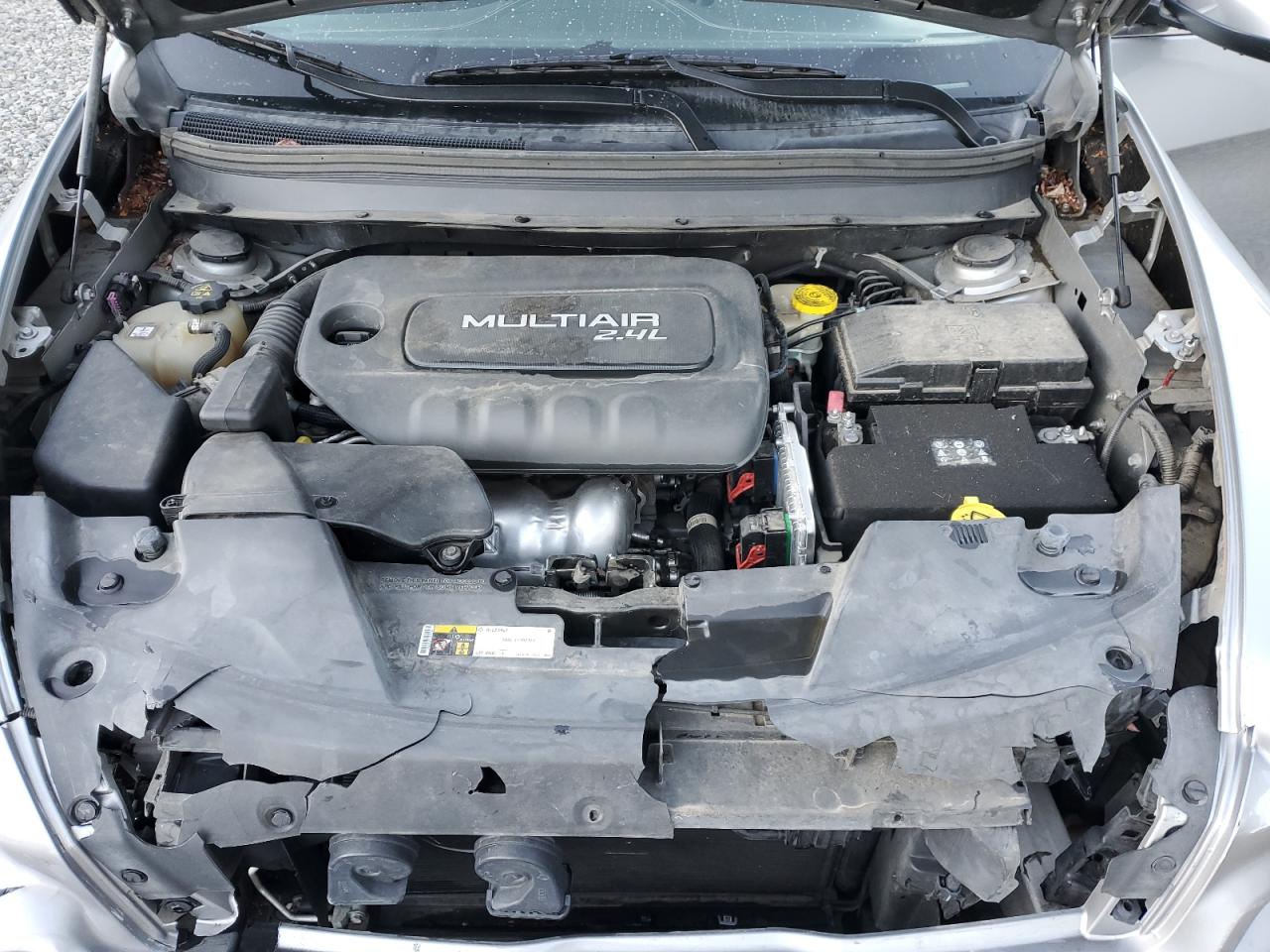 2015 Jeep Grand Cherokee - Image 12