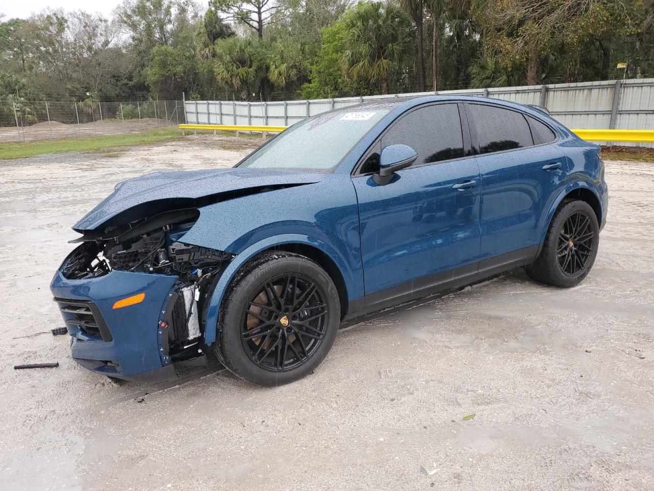 2024 Porsche Cayenne - Image 1