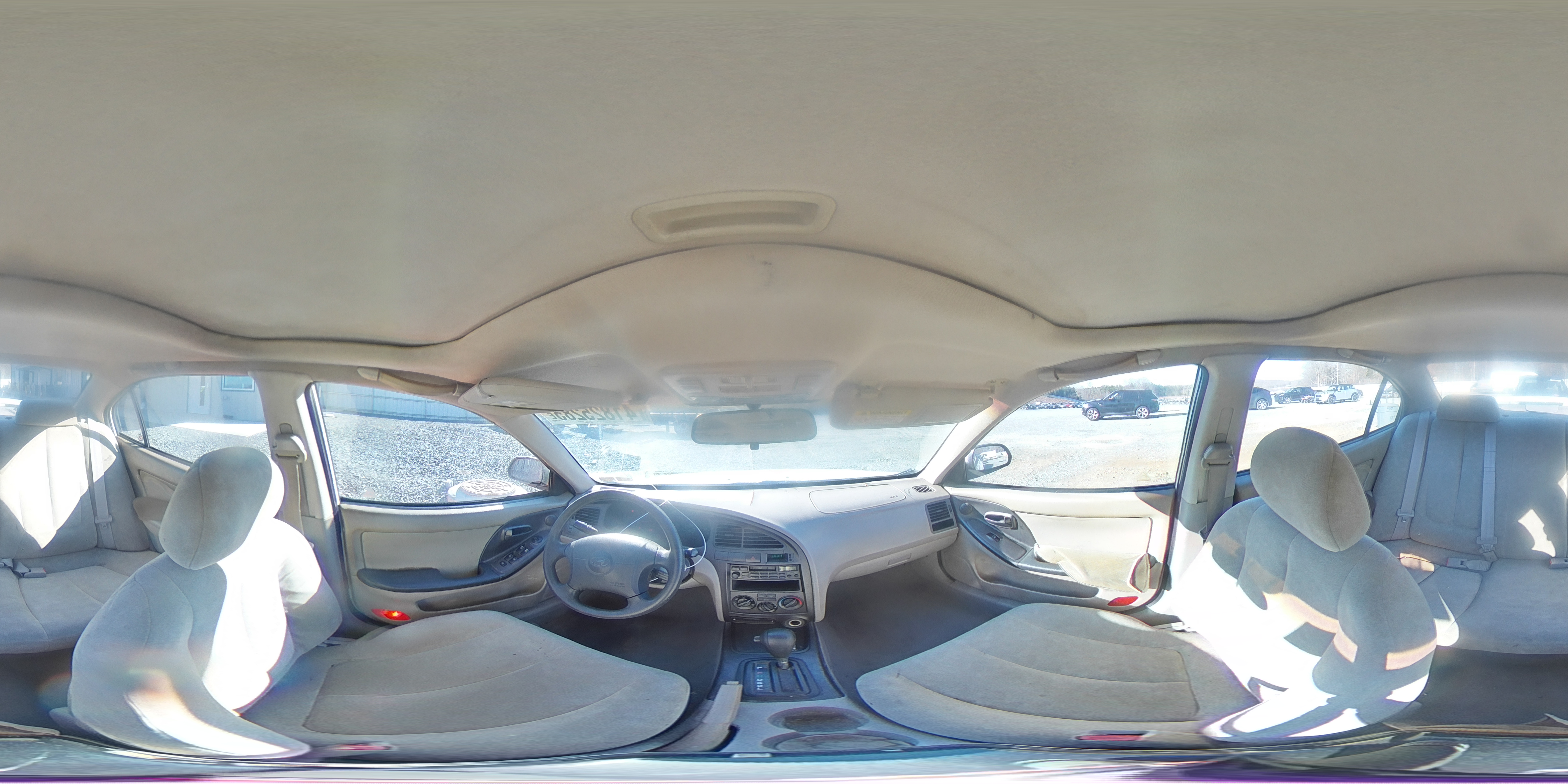 2003 Hyundai Elantra - Image 12