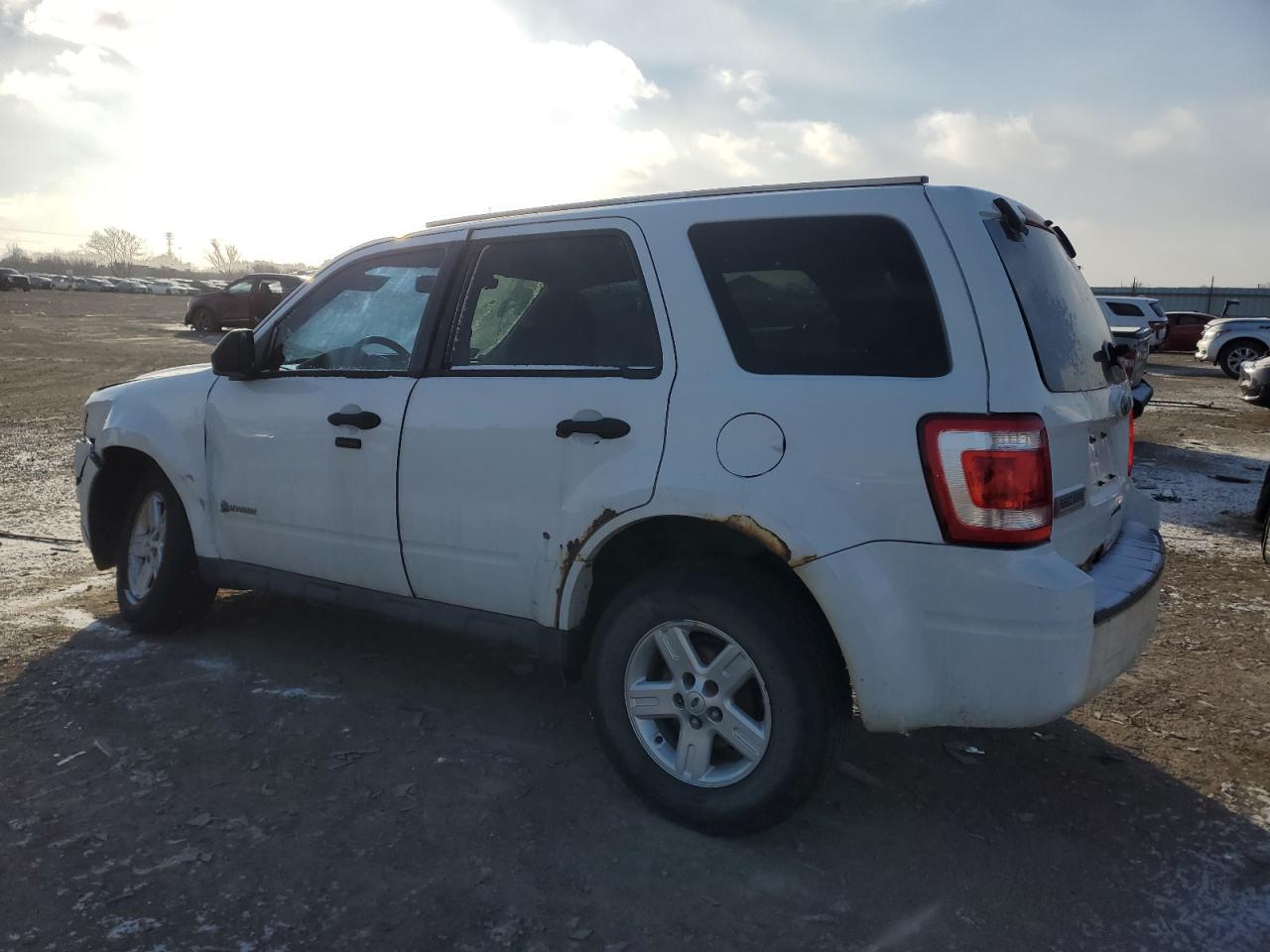 2010 Ford Escape - Image 2