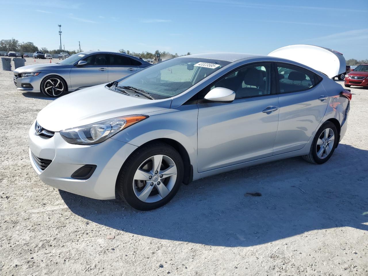 2013 Hyundai Elantra - Image 1