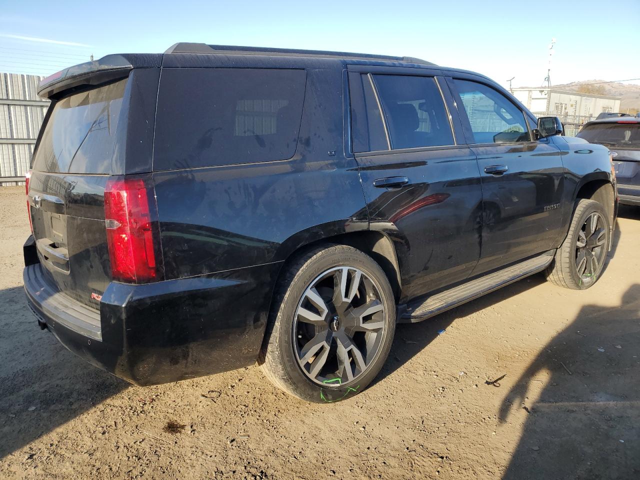 2020 Chevrolet Tahoe - Image 3