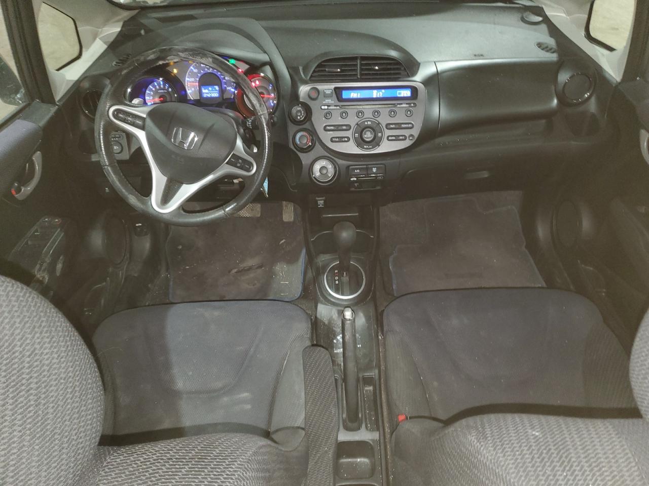 2013 Honda Fit - Image 8