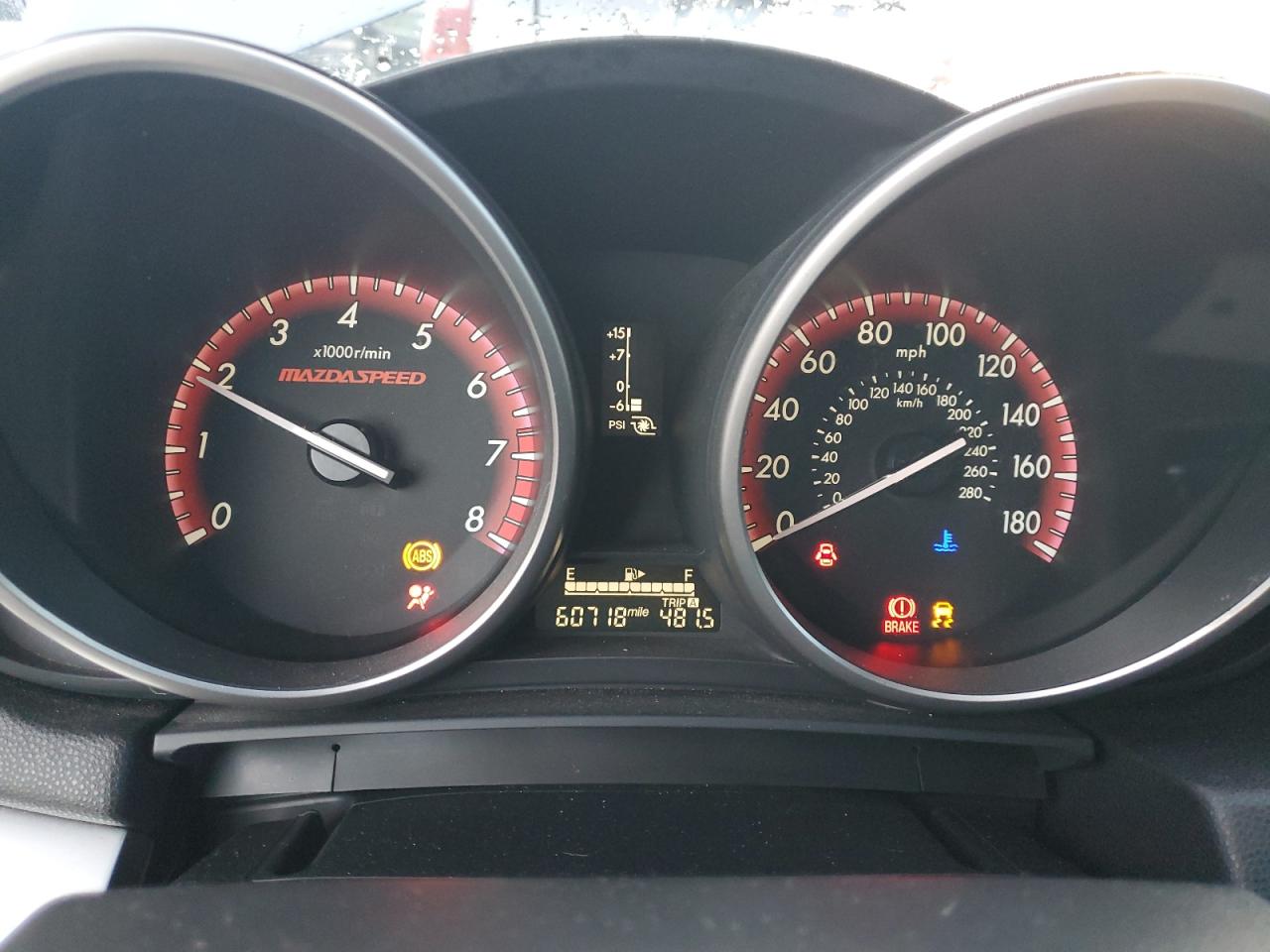 2013 Mazda 3 - Image 9