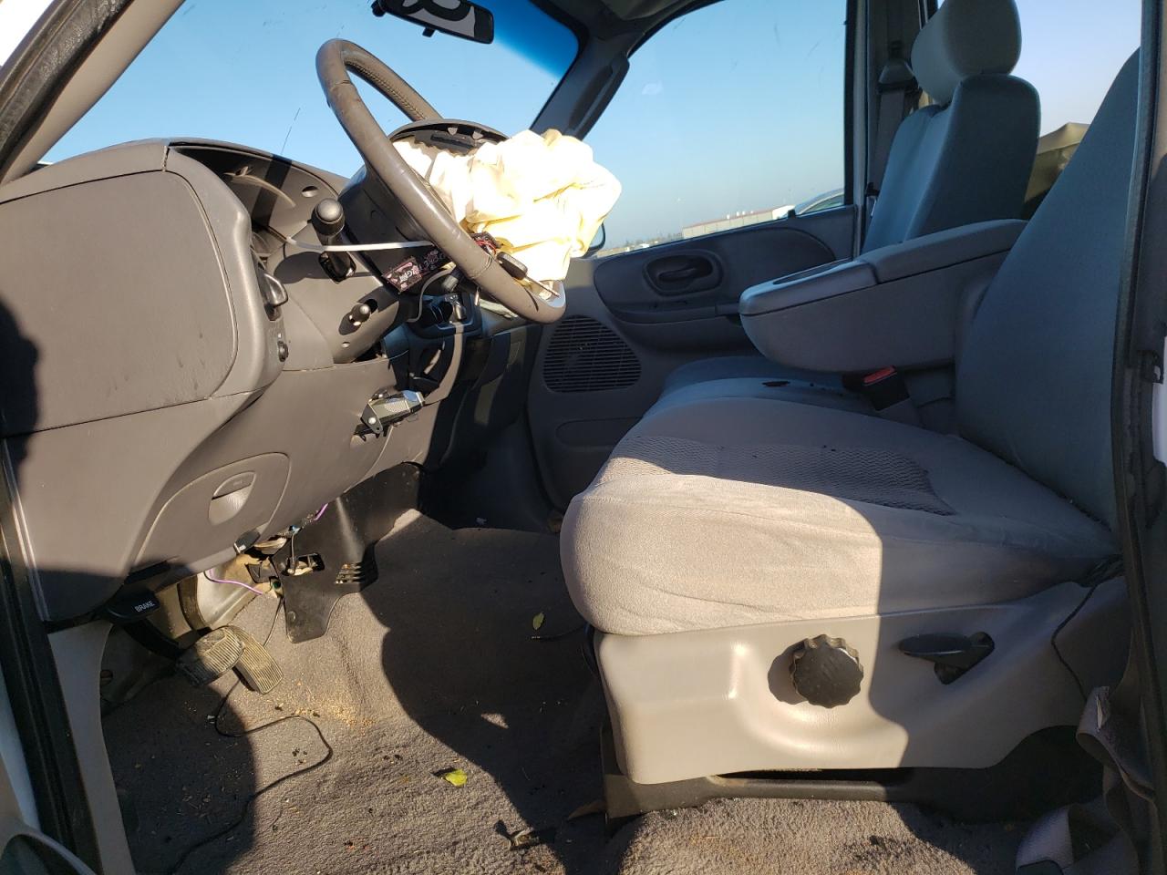 2003 Ford F-150 - Image 7