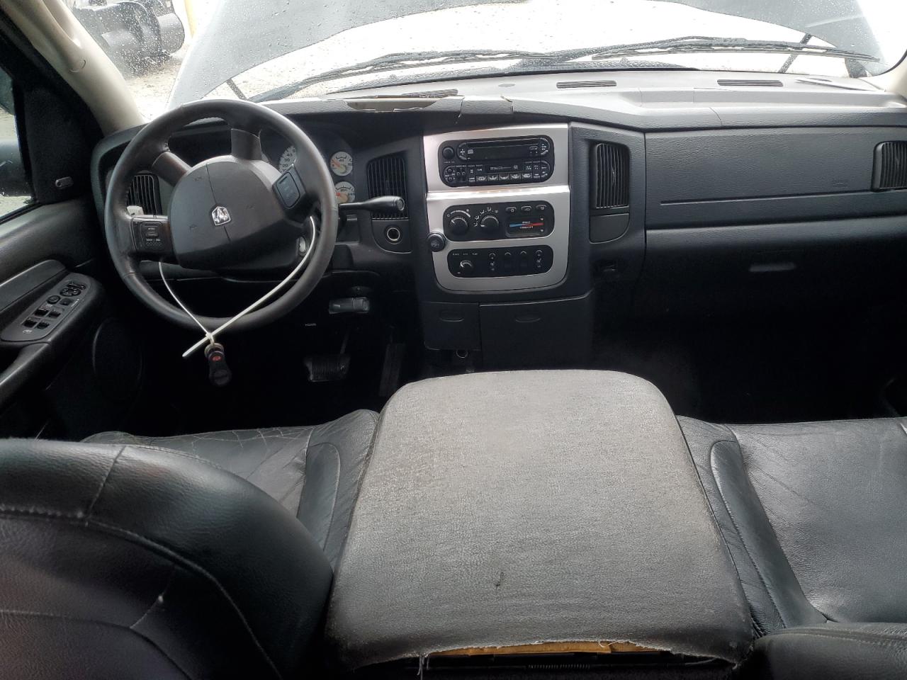 2004 Dodge RAM - Image 8