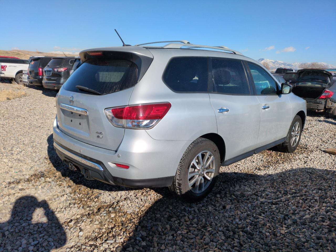 2013 Nissan Pathfinder - Image 3
