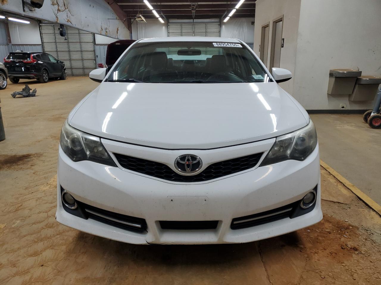 2014 Toyota Camry - Image 5