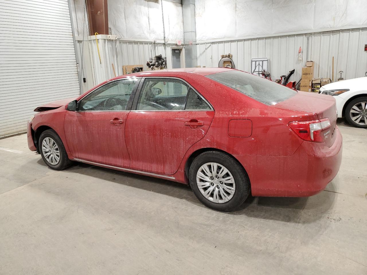 VIN 4T1BF1FK5EU786265 2014 TOYOTA CAMRY no.2