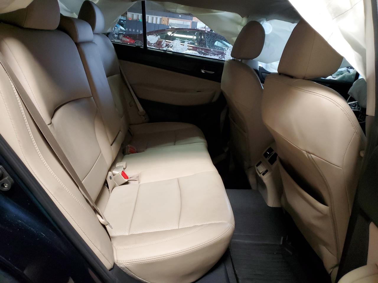 2018 Subaru Outback - Image 11