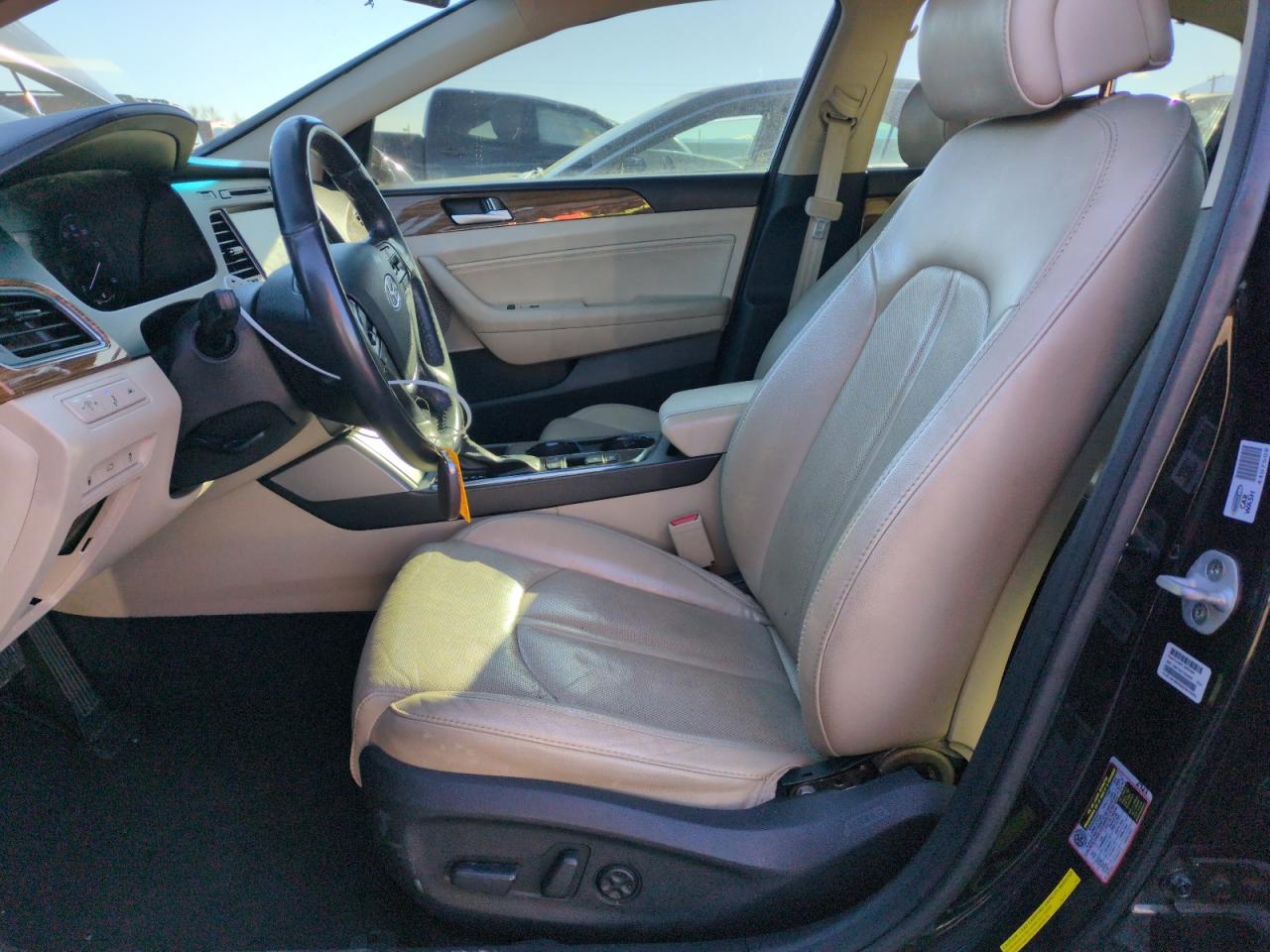 2015 Hyundai Sonata - Image 7