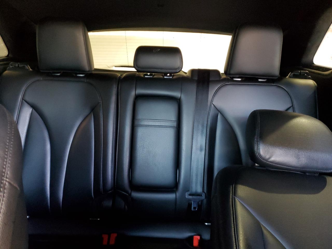 2019 Lincoln MKZ - Image 10