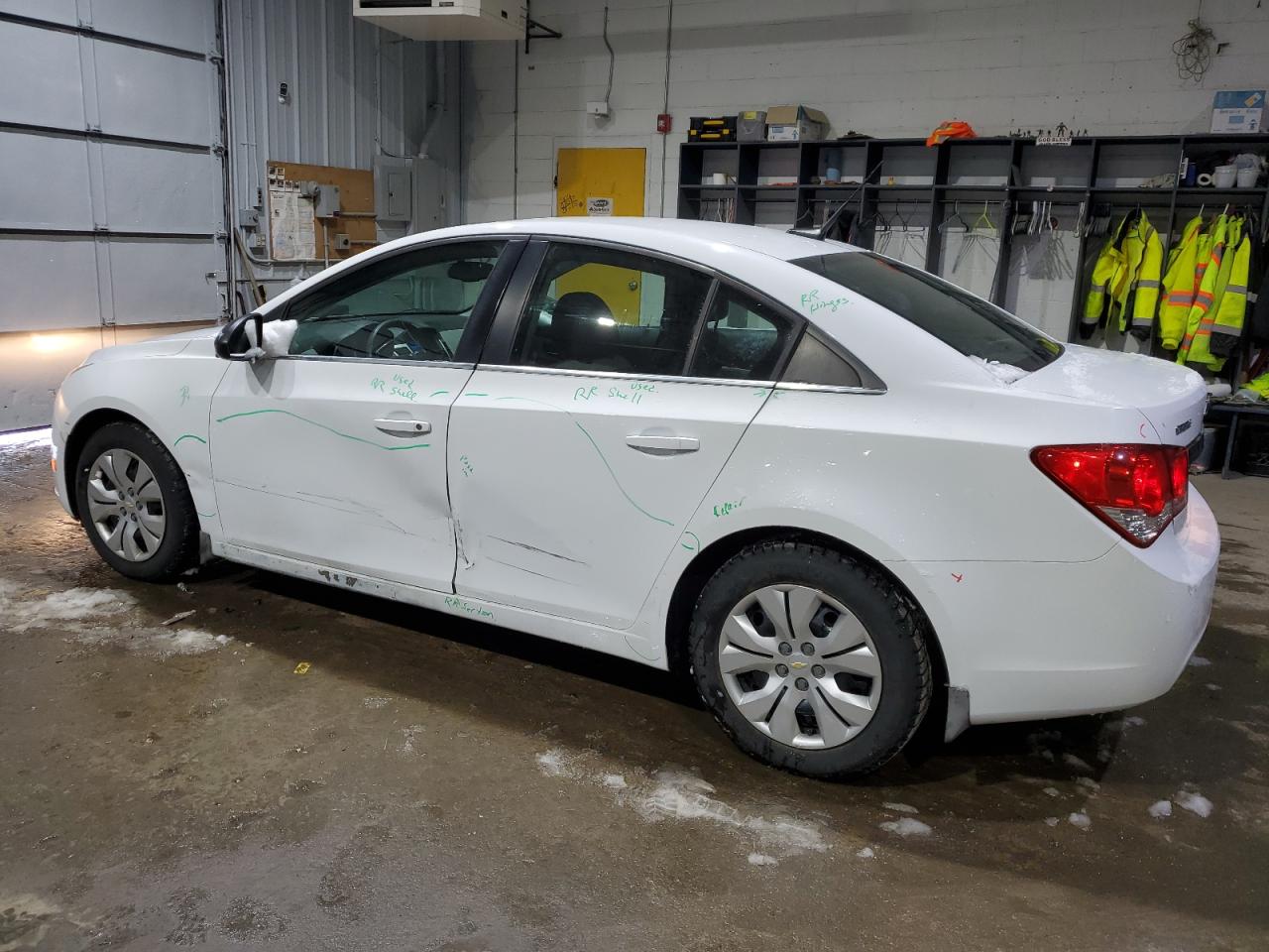 2012 Chevrolet Cruze - Image 2