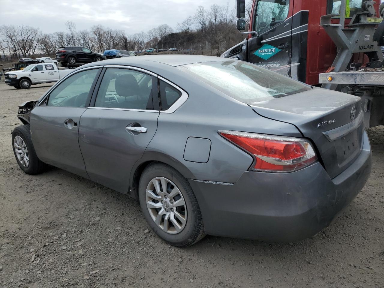 2015 Nissan Altima - Image 2