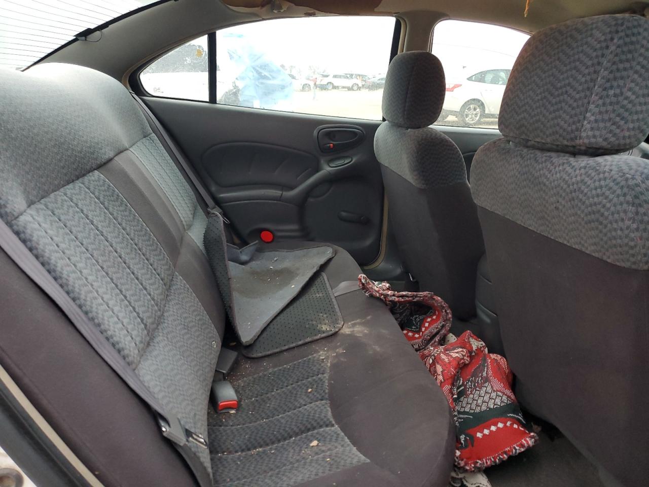 2004 Pontiac Grand AM - Image 11