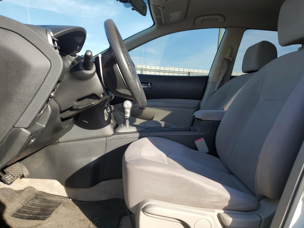 2014 Nissan Rogue - Image 7