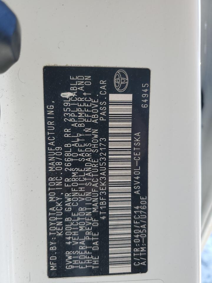 2010 Toyota Camry - Image 12
