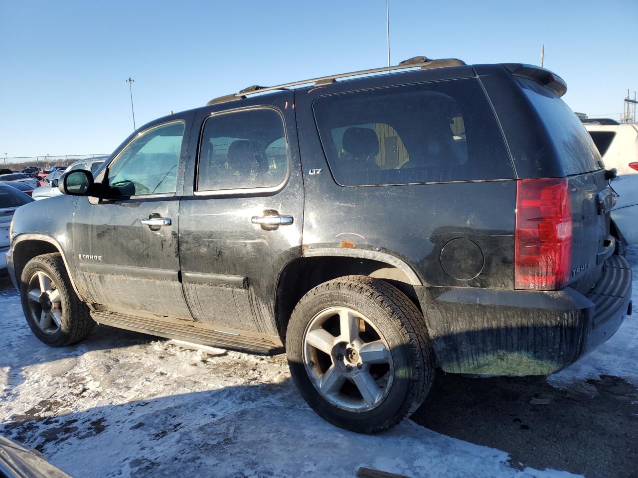 2007 Chevrolet Tahoe - Image 2