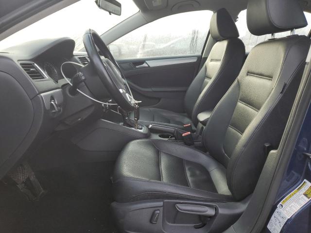  VOLKSWAGEN JETTA 2014 Синий