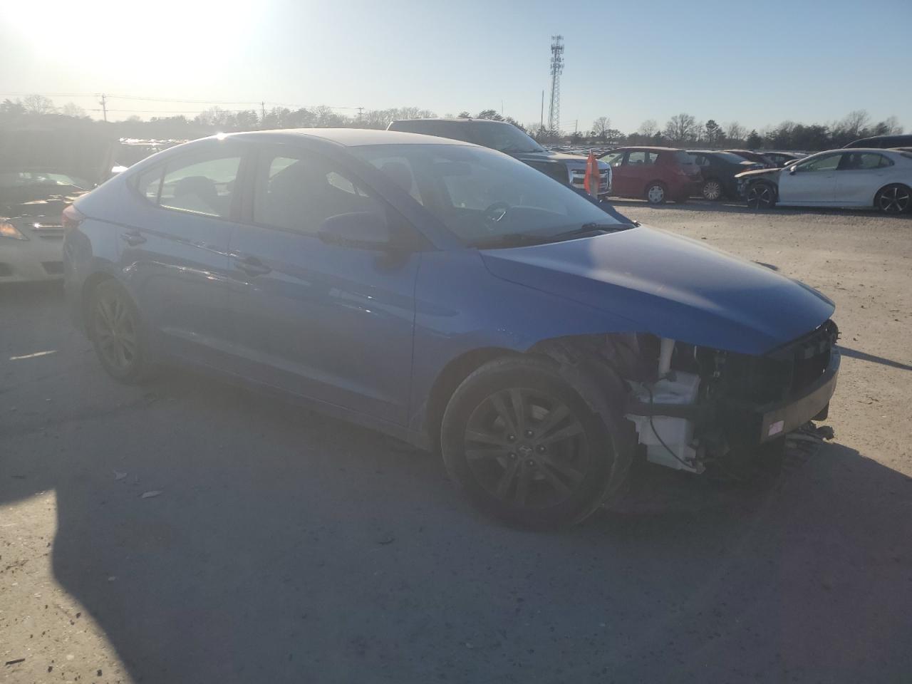 2018 Hyundai Elantra - Image 4