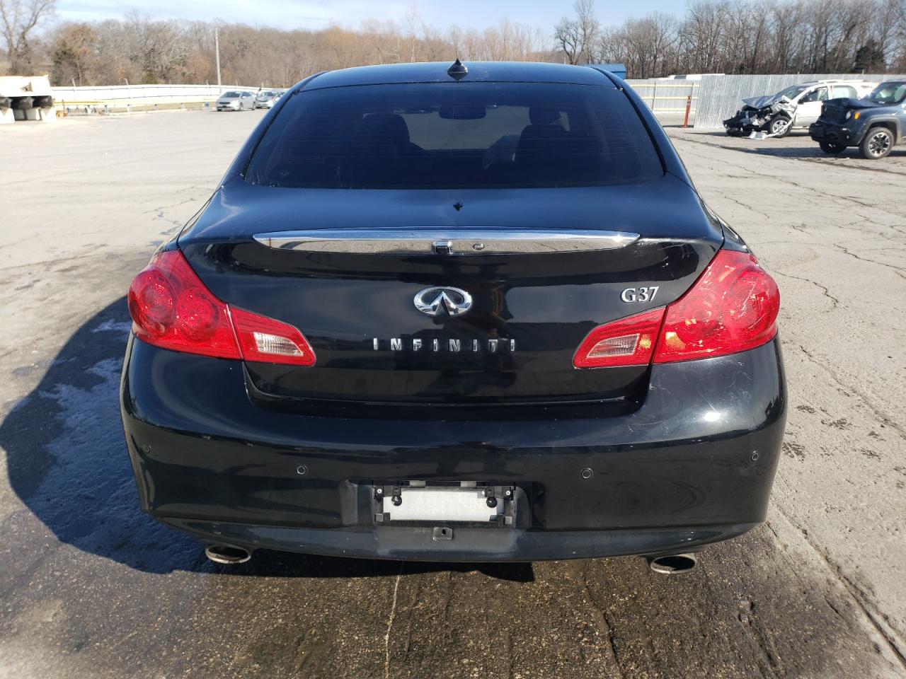 2011 Infiniti G - Image 6